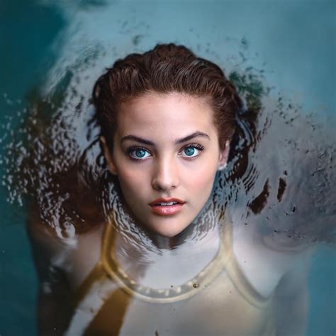 Absolutely Breathtaking Underwater Photoshoot Underwater Model My XXX