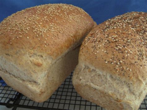 This simple bread is perfect spread thickly with garlic butter (a recipe for another day) alongside a it was quick, simple and so filling. Quick And Easy Homemade Bread Recipe - Genius Kitchen
