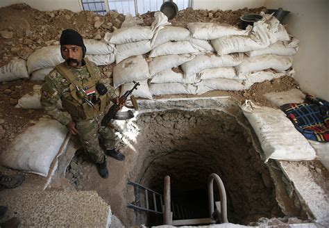 Isis Builds Escape Tunnels And Secret Passages In West Mosuls Narrow