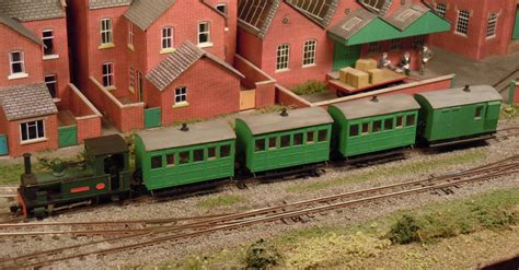 Michaels Model Railways Awngate 009