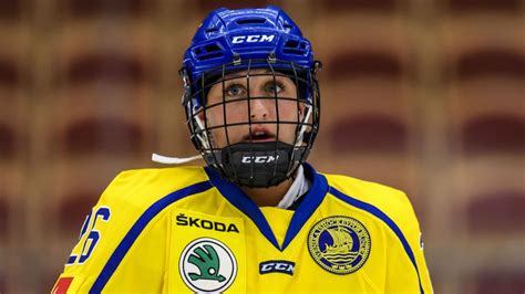 Sverige inleder sedan jvm i kanada mot finland på annandag jul. Sverige inleder JVM med tuff gruppspelsmatch - ställs mot ...
