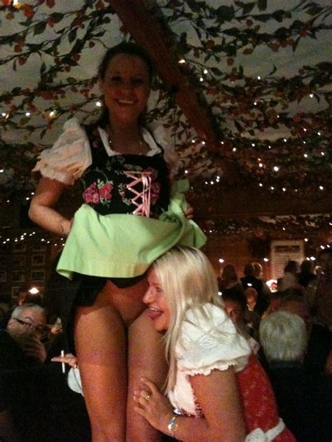 Cute Girl Flashes Pussy At Oktoberfest Naked Women Pictures My Xxx