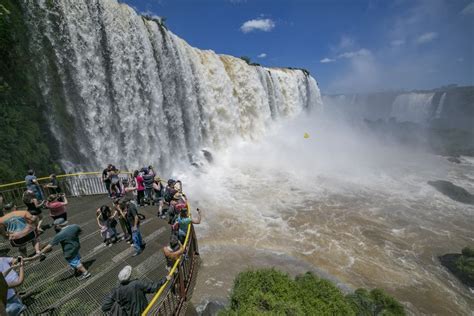 Cataratas Do Iguaçu No Lado Brasileiro Cataratas Do Iguaçu Catarata Quedas Dagua