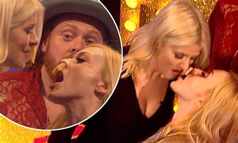 fearne cotton and holly willoughby practically kiss on celebrity juice