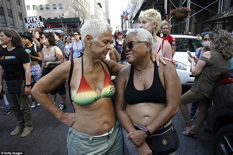 Dozens Of Women Go Topless For New York City S Annual Dyke March Express Digest