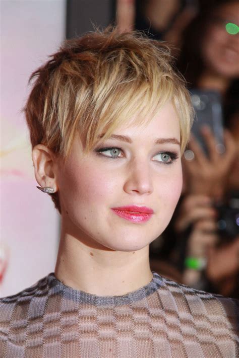 Pixie haircut 2021 must be given credit. 32 Coolest Pixie Cut for Summer to Enhance Your Look - Haircuts & Hairstyles 2018