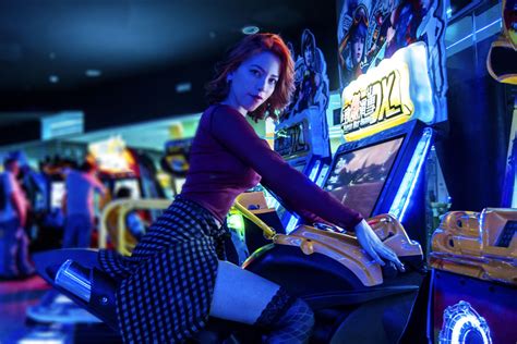 Wallpaper Women Arcade Video Games 500px 1920x1285