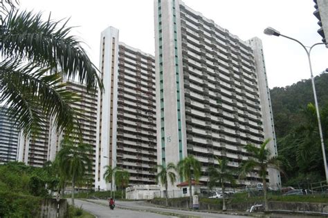 There are many night markets, or pasar malam, throughout penang island. Majestic Heights For Sale In Paya Terubong | PropSocial