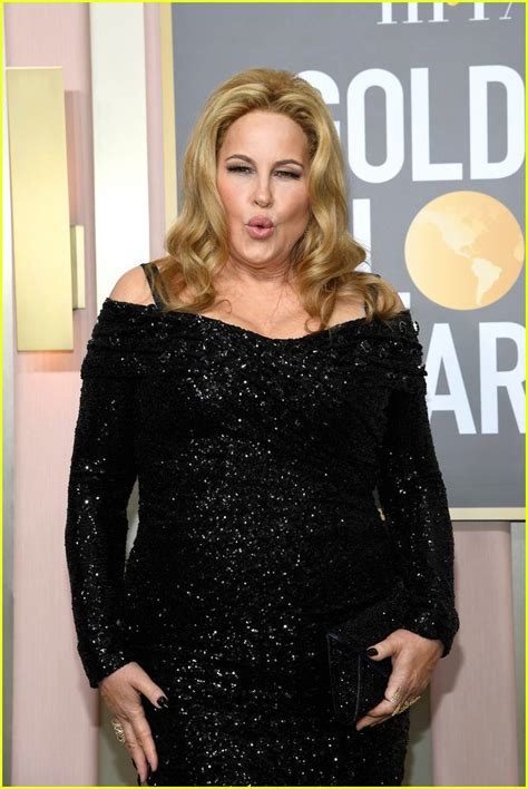 Jennifer Coolidge Wins Her First Golden Globe At 2023 Ceremony After Stealing The Show With
