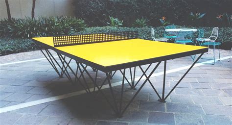 Squash kleine ruimte, één tegen één, hoge intensiteit. Ephemeralist-Table-Public-Outdoor-Ping-Pong-1 - Design Milk | Ping pong table, Outdoor ping pong ...