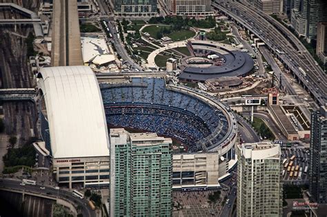Rogers Center Skydome 1 Blue Jays Way Toronto On M5v 1j1 Canada