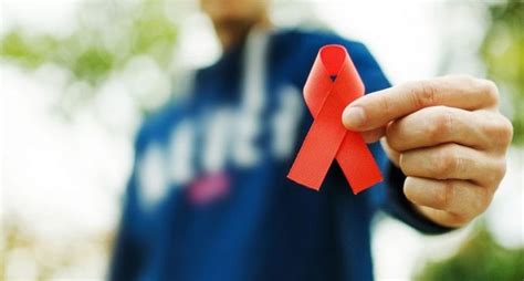 Dia Mundial De Combate à Aids Combater Desigualdades E Preconceito Ainda São Desafios Csp