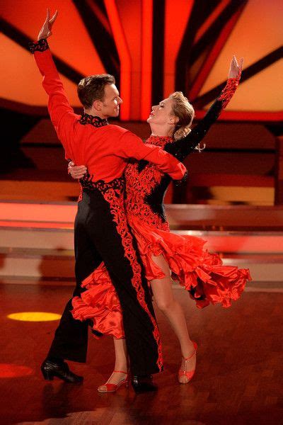 Wieso tanzt vadim garbuzov (32) in diesem jahr nicht bei let's dance mit? Vadim Garbuzov Photos Photos: 'Let's Dance' German TV Show ...
