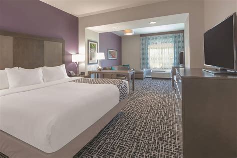 La Quinta Inn And Suites By Wyndham Terre Haute Terre Haute In Hotels