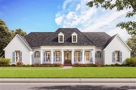 Classic Southern House Plan With Balance Symmetry In 2020 Southern