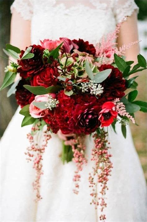 17 Jaw Dropping Winter Wedding Bouquets Red Bridal Bouquet Winter