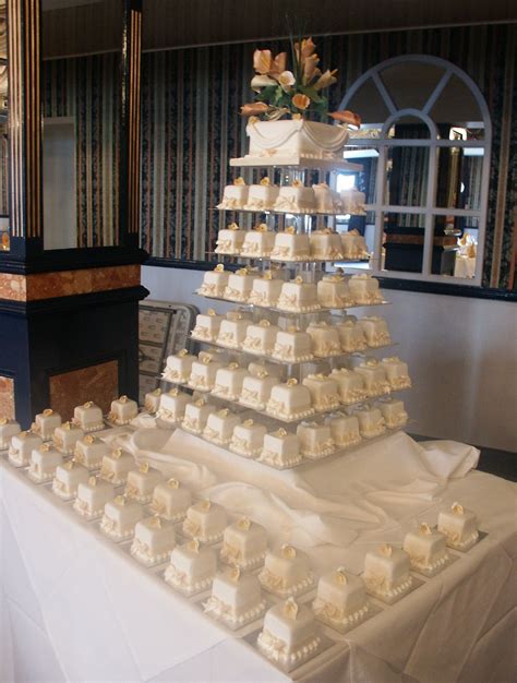 Wedding Cake Prices For 100 Guests Tommy Grier Torta Nuziale