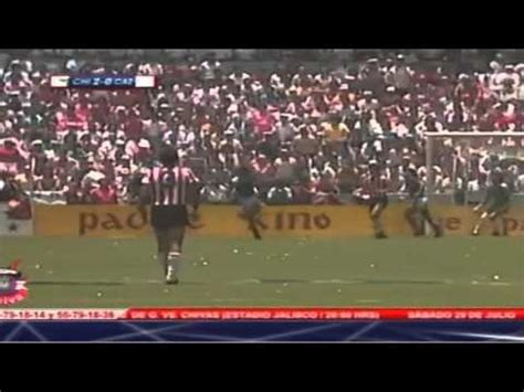 Miguel ponce iguala de tiro libre. CHIVAS CAMPEON Chivas vs Cruz Azul Final 1986 1987 Estadio ...