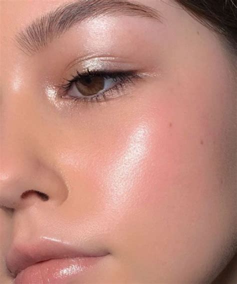 7 Biggest Makeup Trends That Were About To See In 2023 Including New