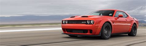 Two brothers, horace and john dodge, began the dodge brothers motor vehicle company in 1914, after having worked as manufacturers of bicycles and automotive parts. Dodge Challenger 2020 | Un auto estadounidense de alta ...