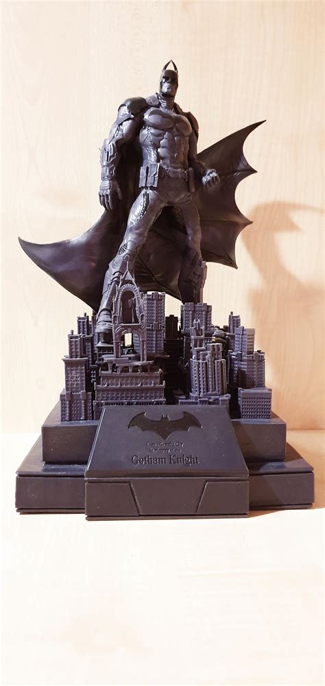 Batman Statue From Arkham Knight Collectors Edition Rgaming