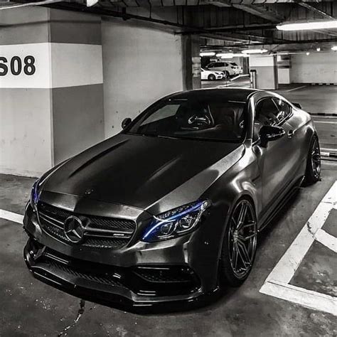 Amg independently hires engineers and contracts with manufacturers to. Mercedes Benz C63 AMG Coupe (C205) V8 Biturbo 4,0liter 476hp 650nm 1856kg RWD 0-100km/h: 4,3sec ...