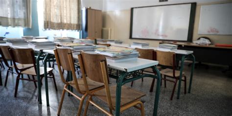 Πότε ανοίγουν τα σχολεία σύμφωνα με τις ανακοινώσεις από το υπουργείο παιδείας, νηπιαγωγεία, δημοτικά, γυμνάσια, λύκεια και πανεπιστήμια. Eξέλιξη: Νέα παράταση 15 ημερών στο κλείσιμο των σχολείων ...