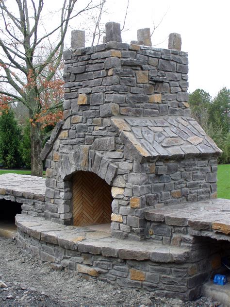Find more great content from di. Stone Outdoor Fireplaces | Brick Outdoor Fireplaces | Baker Masonry