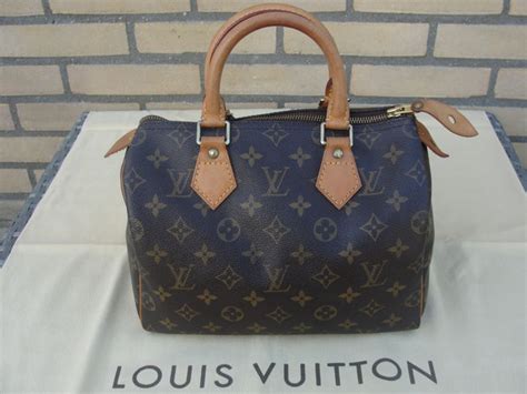 Shop our louis vuitton speedy 25 selection from top sellers and makers around the world. Louis Vuitton - Speedy 25 Monogram Canvas Handtas - Catawiki