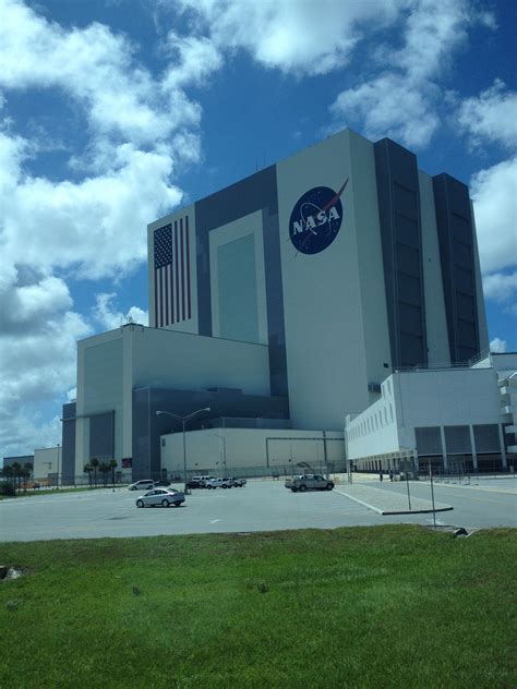 NASA space center with my sister. So much fun! | Nasa space center, Space nasa, Space center
