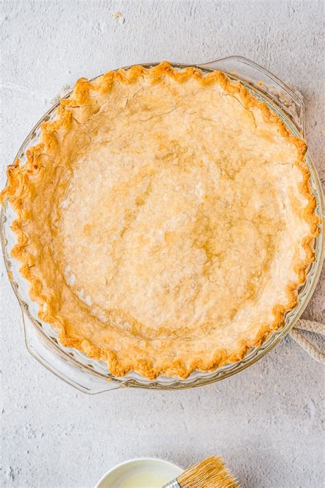 Flaky All Butter Pie Crust Recipe So Easy Averie Cooks