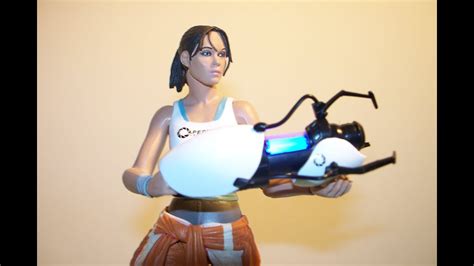 Neca Portal 2 Chell Video Game Action Figure Toy Review
