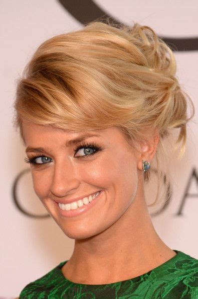 Beth Behrss Windswept Updo And Bronzed Skin Mens Hairstyles Hair