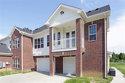 There are 242 active apartments for rent in des moines, which spend an average of 52 days on the market. BelleMeade Apartments Apartments - West Des Moines, IA ...