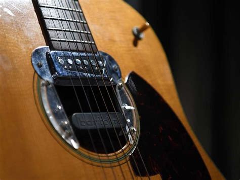 3024 x 4032 jpeg 1041 кб. Kurt Cobain's 'Unplugged' guitar up for auction starting ...