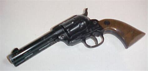 Vintage Daisy Six Shooter Bb Pistol