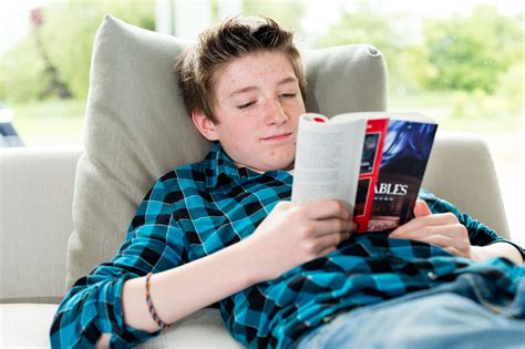 Why it matters that teens are reading less | Kingman Daily ...