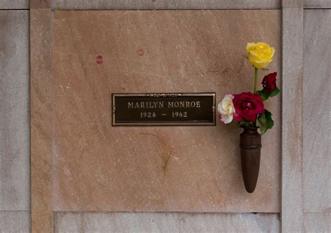 Marilyn Monroe Plaque In Pierce Brothers Westwood Village Memorial Park