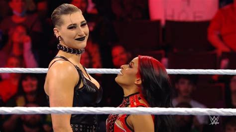 Wwe News Queen Zelina Argues With Rhea Ripley Before Survivor Series 2021