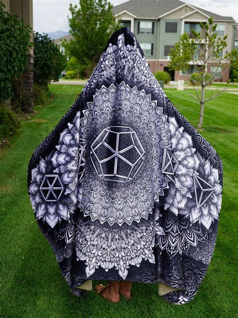 Platonic Mandala Black Hooded Blanket Electro Threads