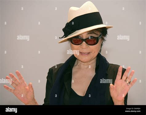 Yoko Ono 1960s Banque De Photographies Et Dimages à Haute Résolution