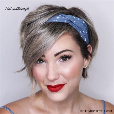 Https://tommynaija.com/hairstyle/bob Hairstyle With Accessories