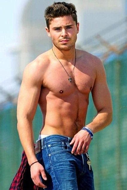 The Most Important Shirtless Zac Efron Pictures Entertainment Tonight