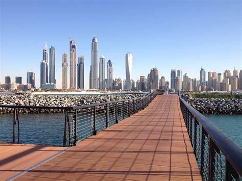 Dubai Uae San Francisco Skyline New York Skyline Skyline