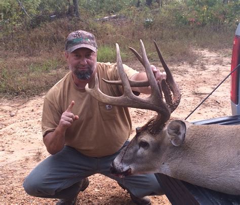 Jeff Barnhill Killed This Big 10 Point Buck Along The Pee Dee River In