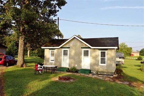 Maybe you would like to learn more about one of these? Vacation Rental near Mammoth Cave, Kentucky