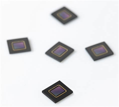 Samsung Introduces Its First Isocell Image Sensor Optimized For