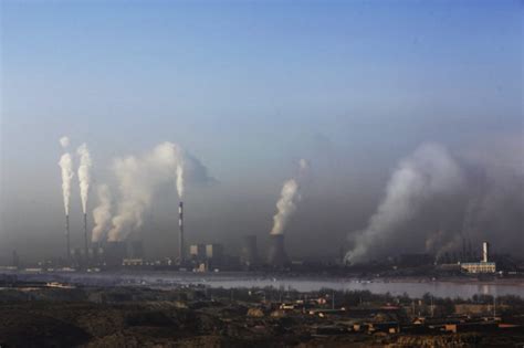 In Pictures Chinas Coal Industry Pollutes The Yellow River Basin
