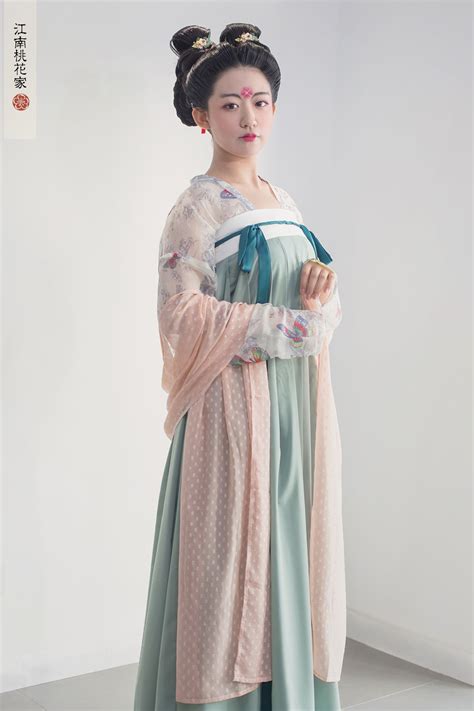 Inspiration To Add To Paintershouse Holiday Colorways Ideas Hanfu