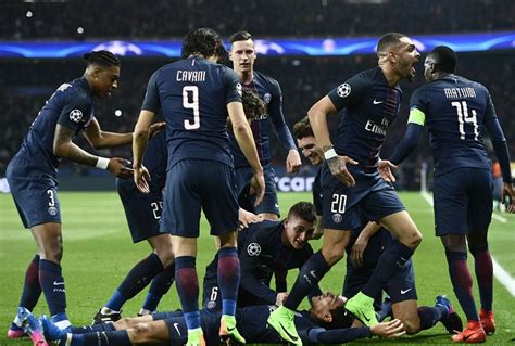Edinson cavani sealed the rout with a low strike to put psg in a formidable position ahead of the second leg at the nou camp on march 8. Messi posts shocking stat from Barcelona's 4-0 defeat to ...